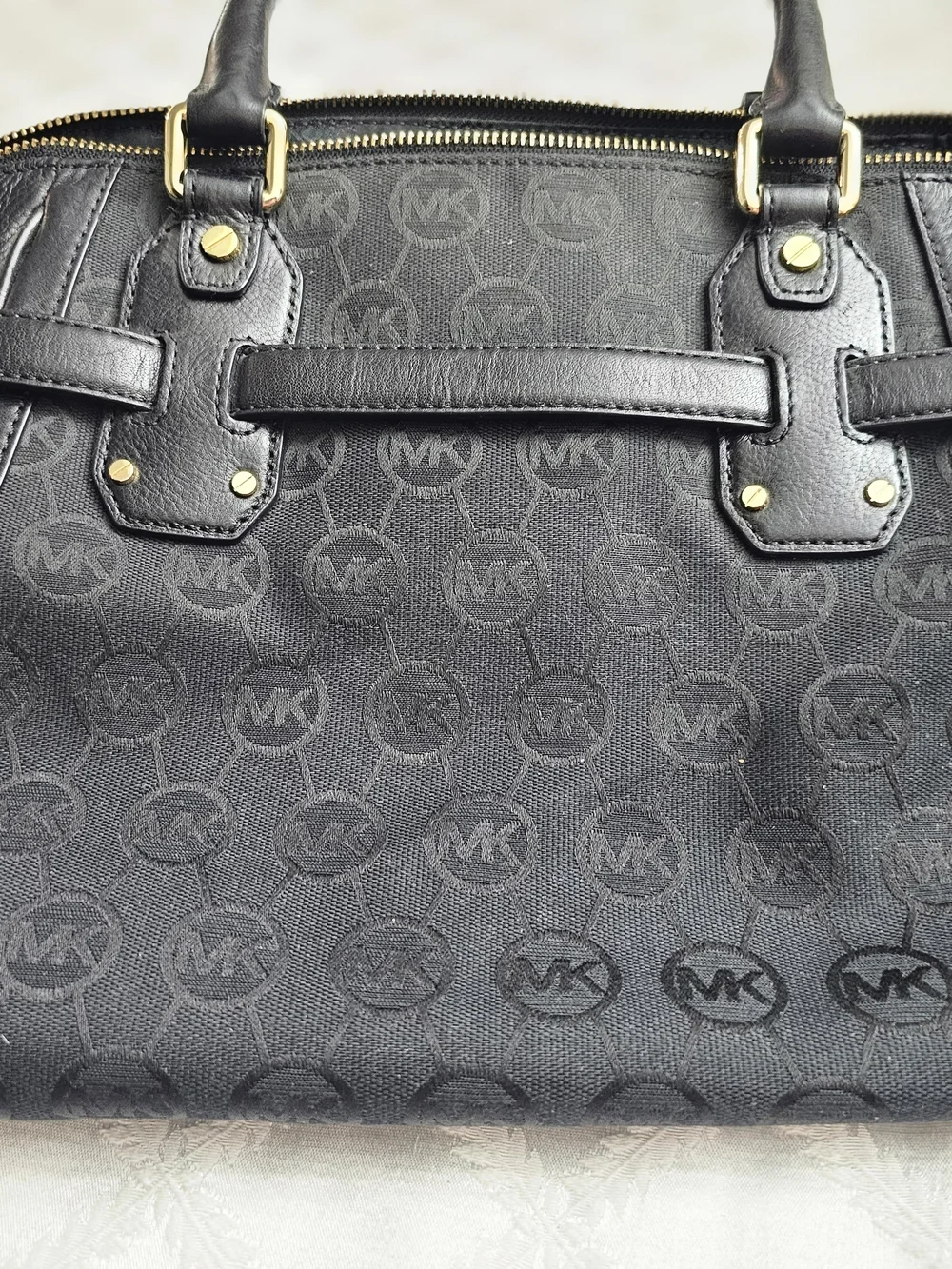 Michael Kors stylish michael